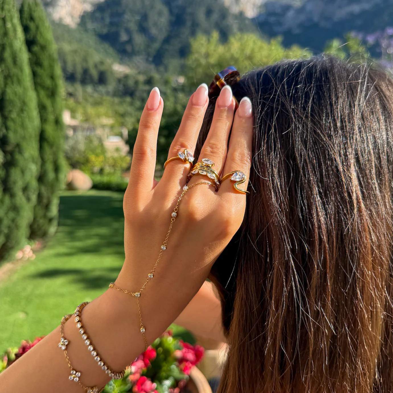 Avenya Hand Chain - Image 4